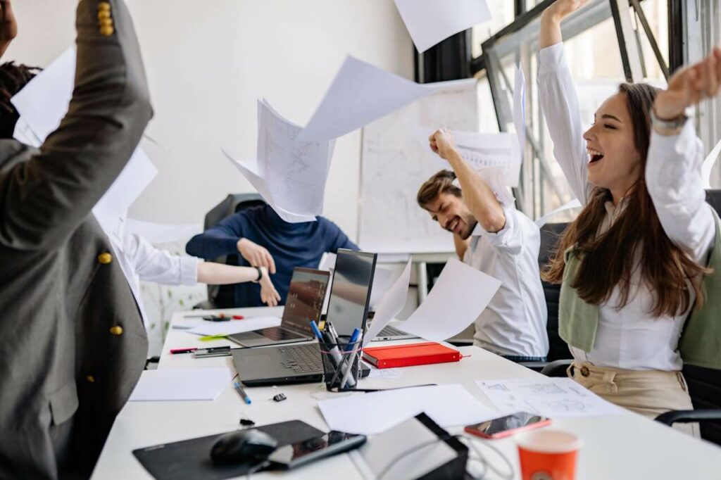 How to be happy at work: 4HappyU Business Performance and Well-being program