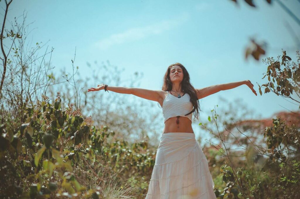 how to practice mindfulness daily and be happy