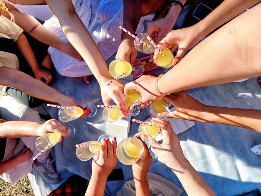 how to be happy in the summer