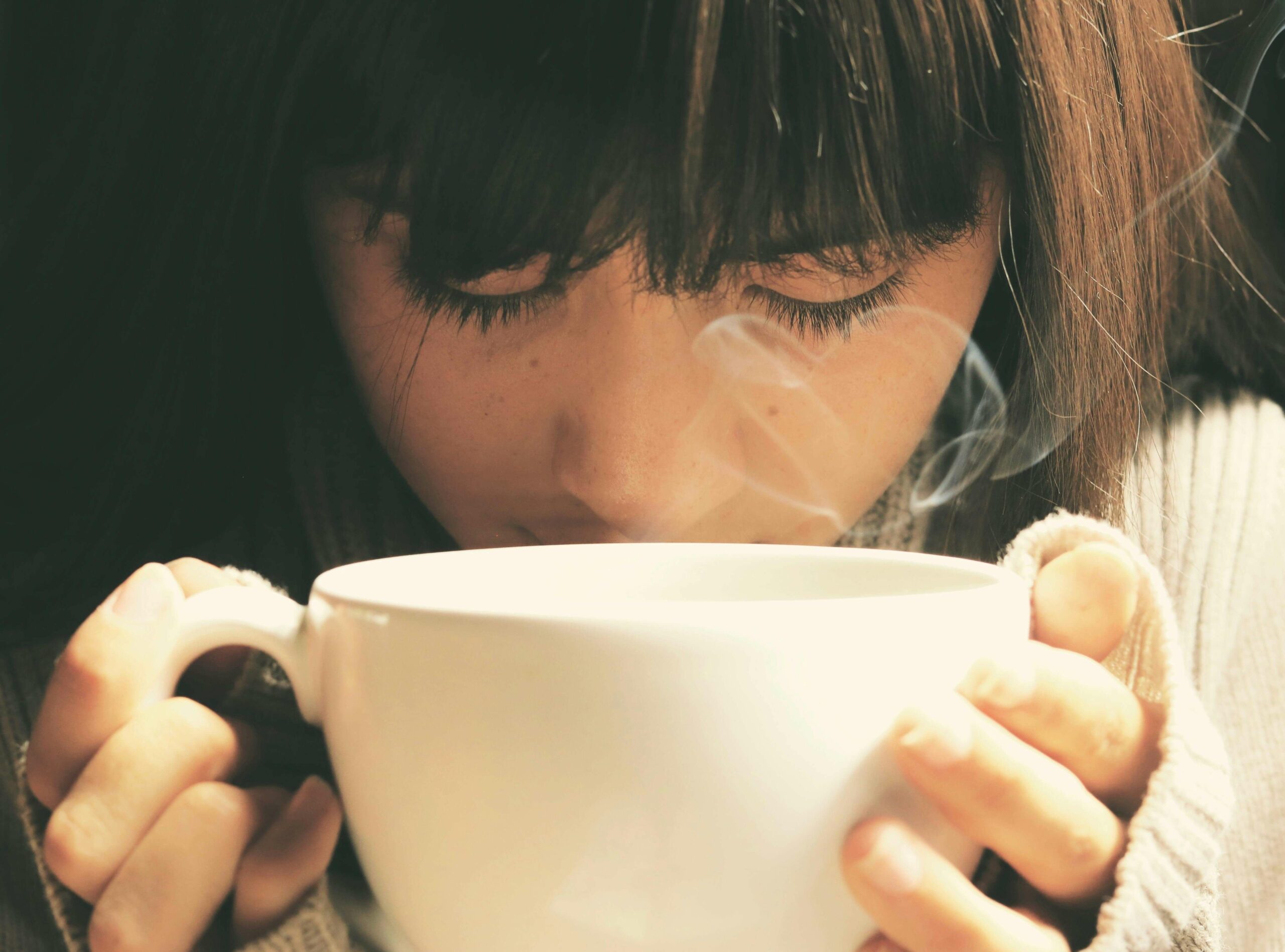 How-to-Practice-Savoring-and-Be-Happy-in-the-Present-Moment